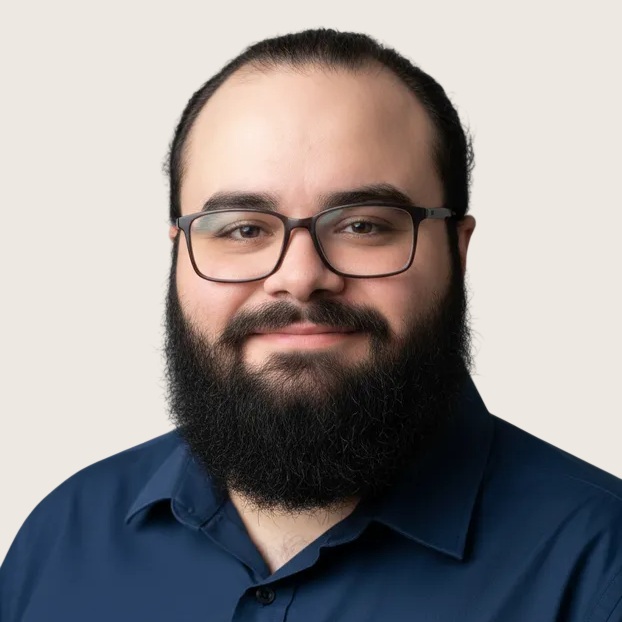 Nico — web designer and founder of PagesBuilt